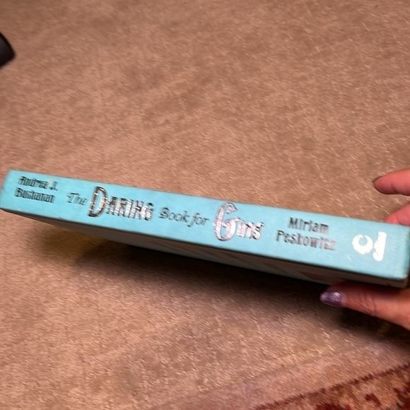 The Daring Book for Girls by Miriam Peskowitz and Andrea J Buchanan - Picture 4 of 6